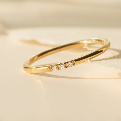 Prsteň s tromi lab-grown diamantmi Sia