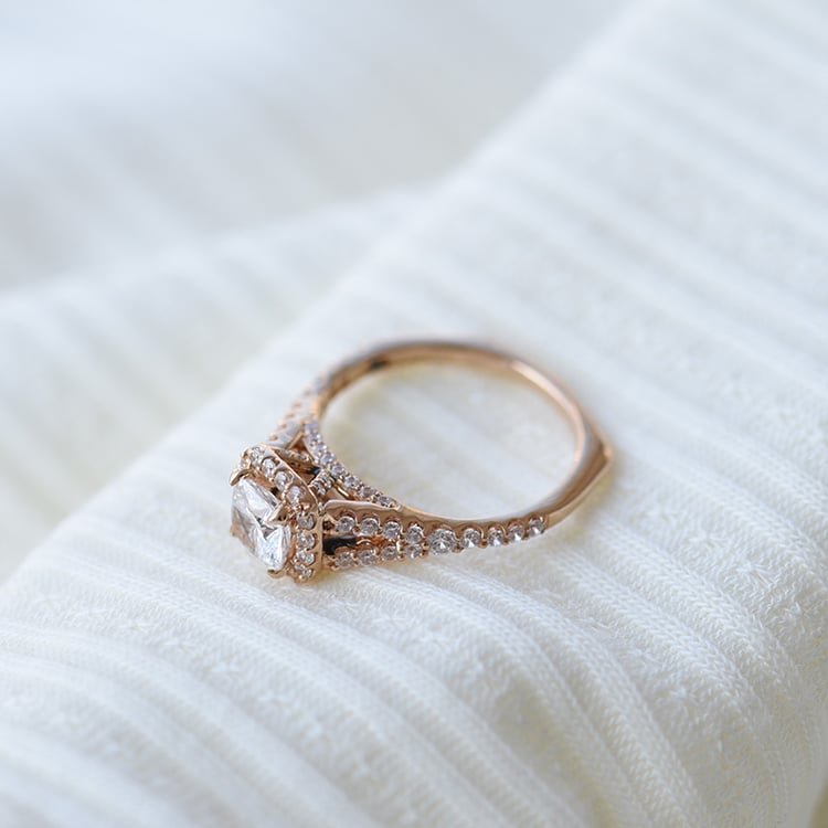 Zlatý prsteň 61232