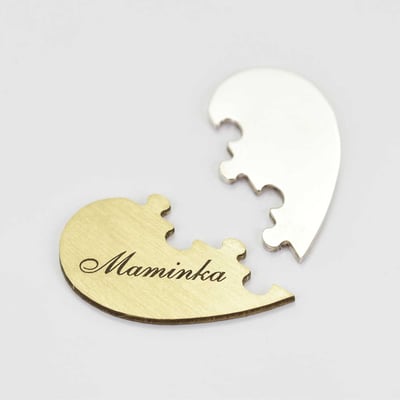 Prívesok ešte pred leštením