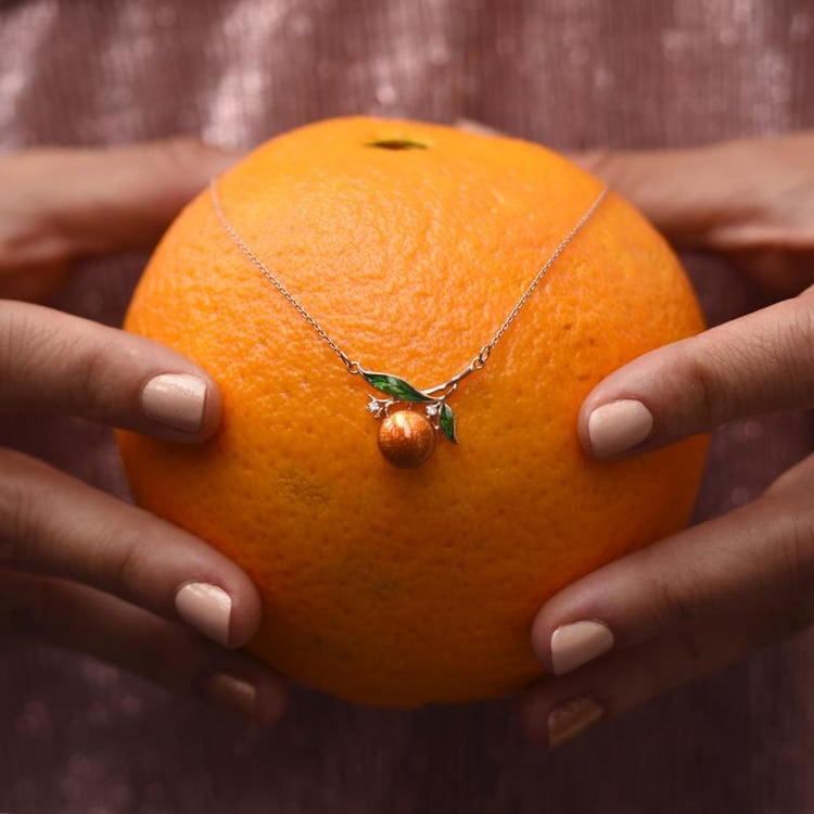 Diamantový náhrdelník s pomerančom zo zlata 46680