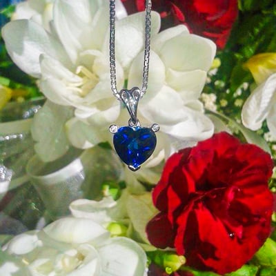 Srdiečkový náhrdelník