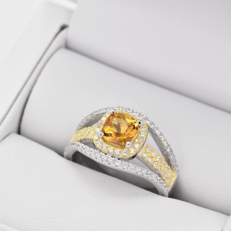 Strieborný prsteň s cushion citrínom 26463