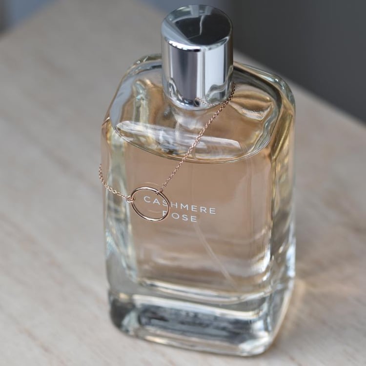 Zlatý elegantný karma náramok 44770