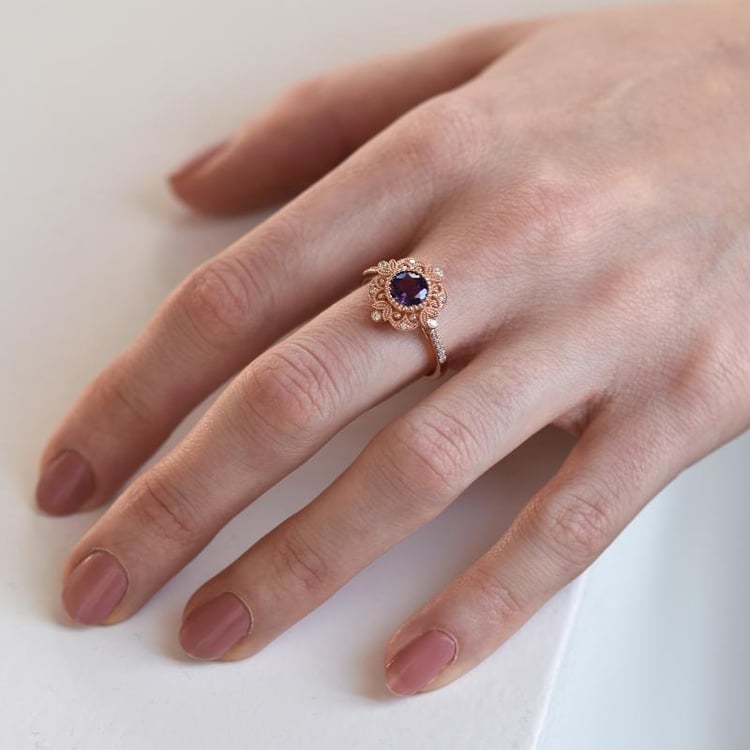 Prsteň s 1ct ametystom a diamantmi 51542