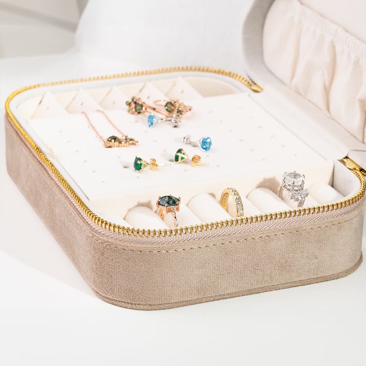 Veľká béžová cestovná šperkovnica Shields 146273