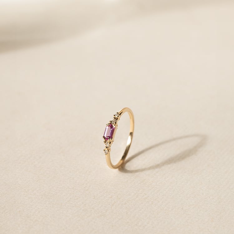 Prsteň s emerald zafírom a diamantmi Taia 138369