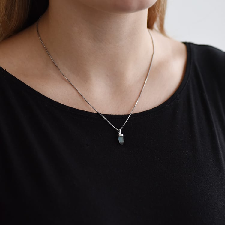 Prívesok s labradoritom 90320