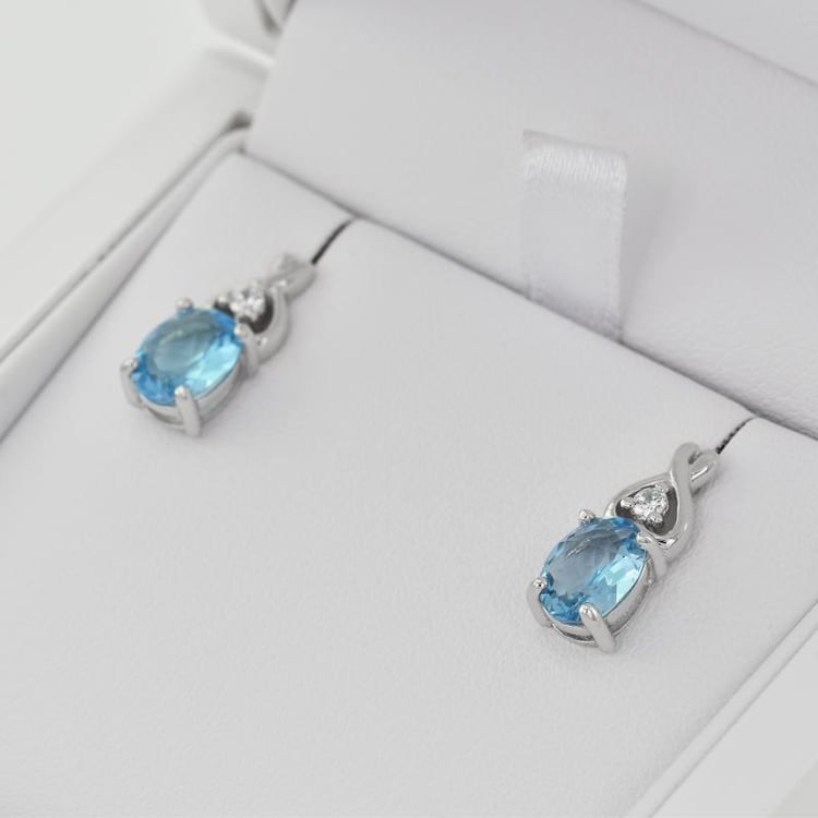 Striebroné náušnice s topásmi 5600