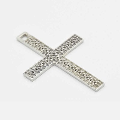 Vyleštený platinový prívesok