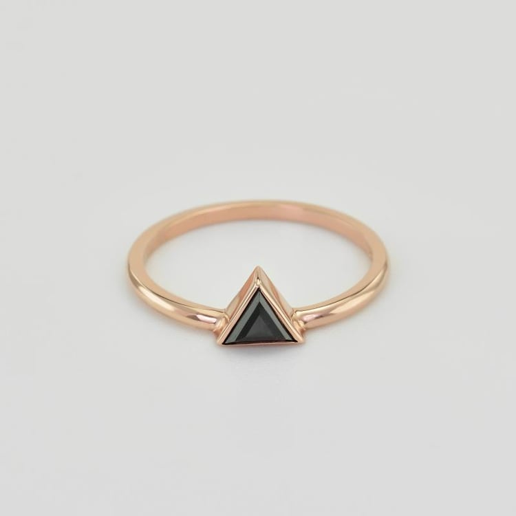 Prsteň zo zlata 38033