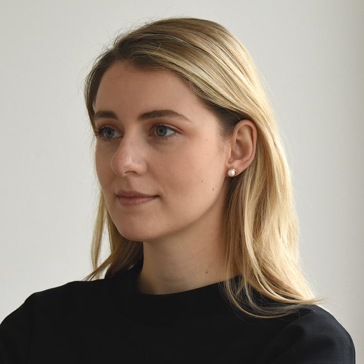 Pozlatené náušnice s perlou 73892