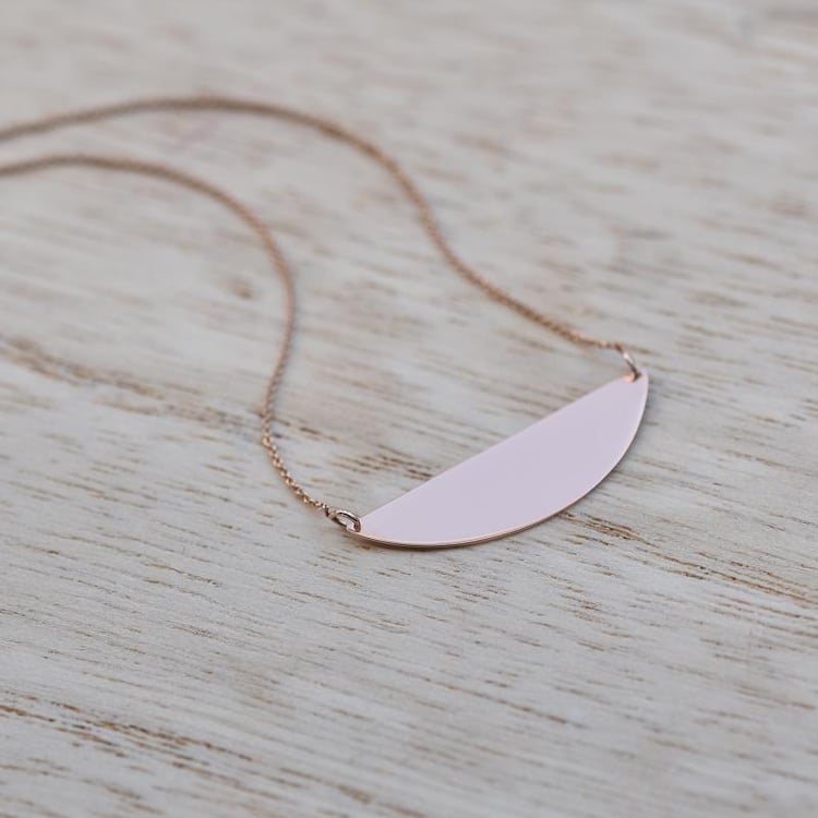 Zlatý náhrdelník v tvare polmesiaca 40239