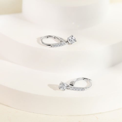 Strieborné visiací náušnice s 0.2ct lab-grown diamantom Sumaya