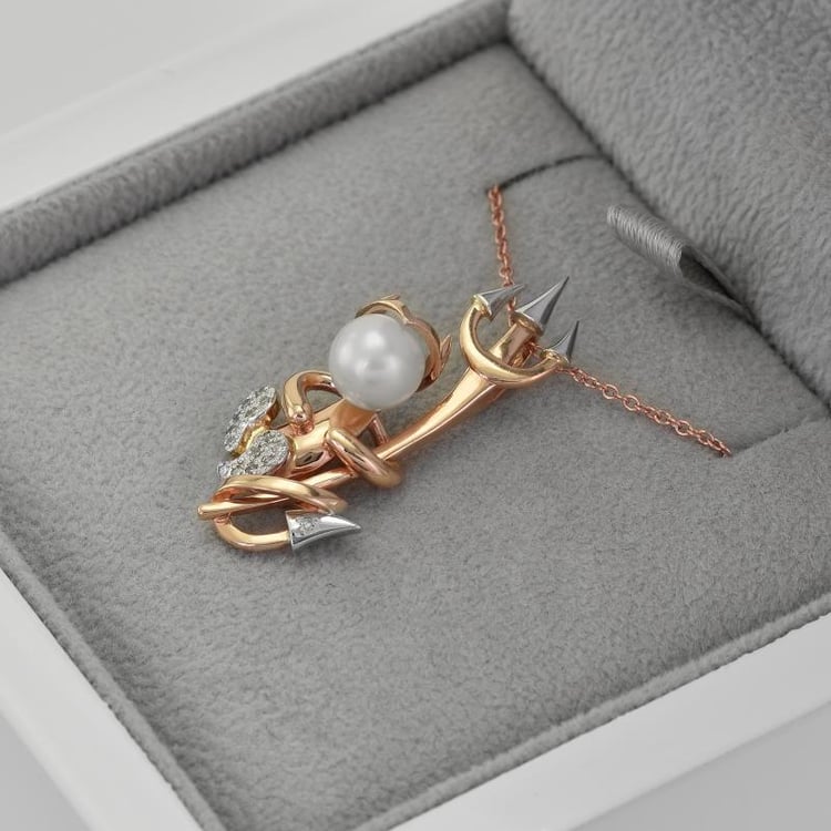 Strieborný čert s perlou a lab-grown diamantmi Devil 104240