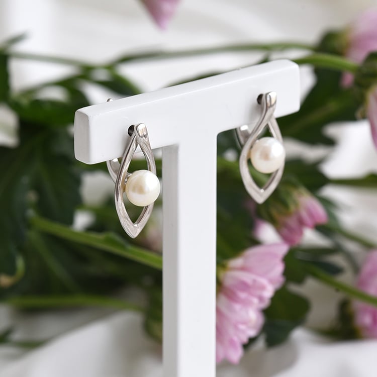 Minimalistické náušnice s perlami 83573