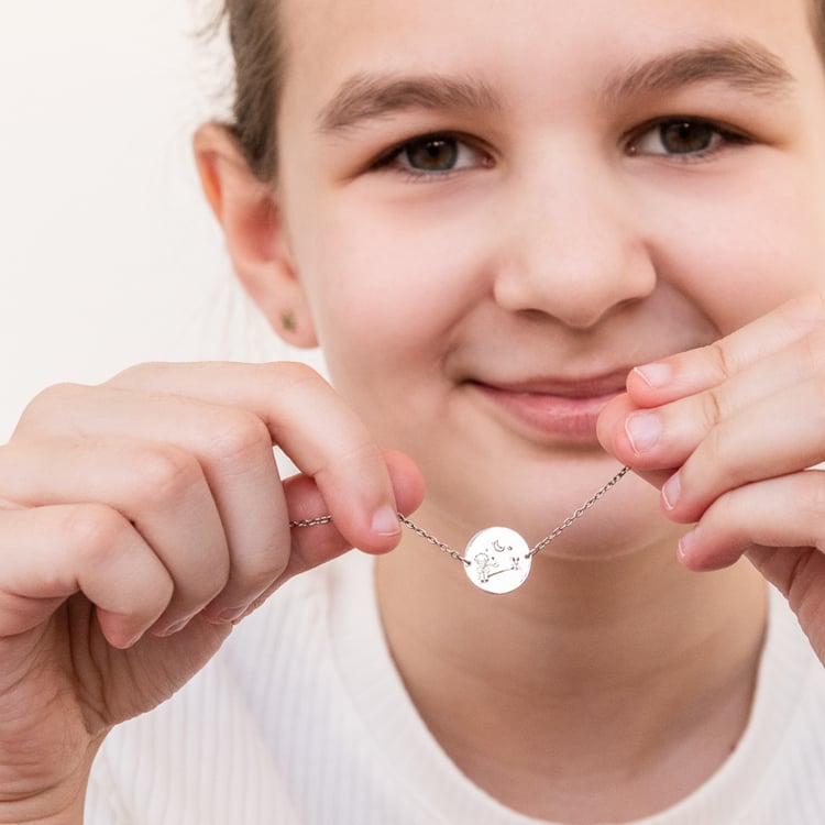 Strieborný náramok Malý princ s líškou a gravírom 122302