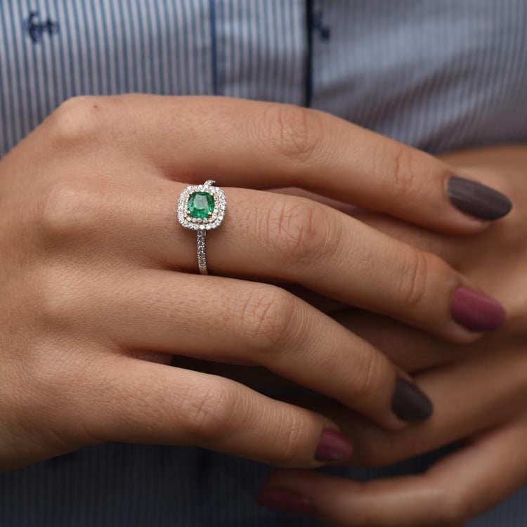 Prsteň z dvoch druhov zlata s diamantmi 48663