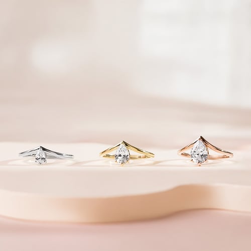 Vykrojený zásnubný prsteň s pear lab-grown diamantom Ingrid