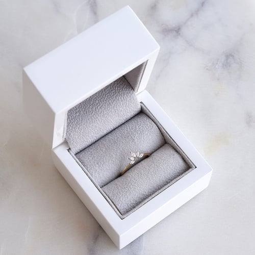 Elegantný prsteň s marquise diamantmi Mansell