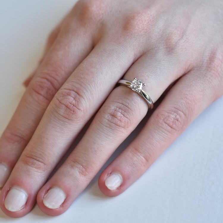 Zlatý zasnubný prsteň Jazmina 74014