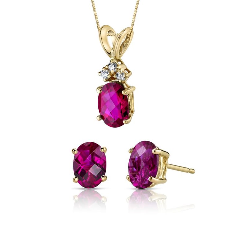 Zlatá kolekcia šperkov s oválnymi rubínmi Grouknia