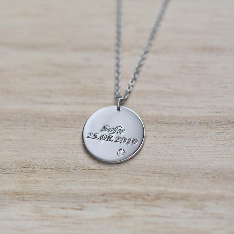 Zlatý prívesok s diamantom a gravírom vašej voľby 48524