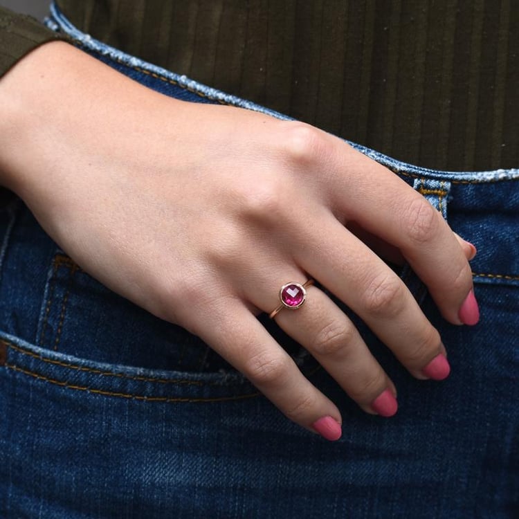 Zlatý rubínový prsteň 49699