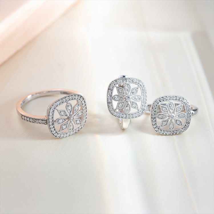 Náušnice s diamantovými kvetmi Rulka 152119