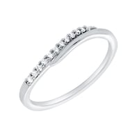 Atypicky zvlnený strieborný prsteň s diamantmi Vide