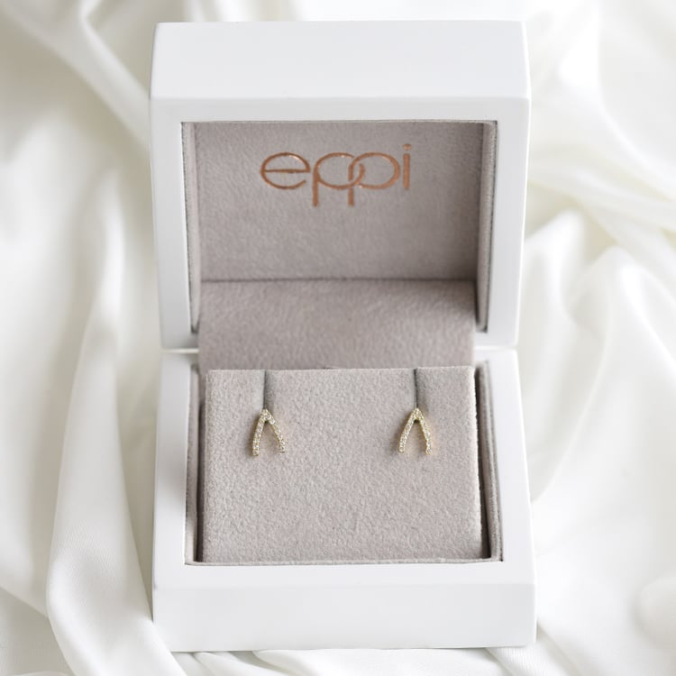 Strieborné náušnice s lab-grown diamantmi Wishbone 104196