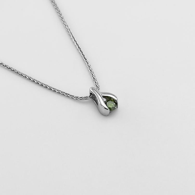 Náhrdelník s diamantom 46674