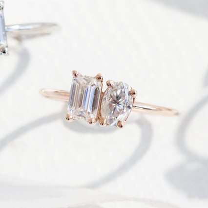 Zásnubný prsteň Toi et Moi s moissanitmi Zoey