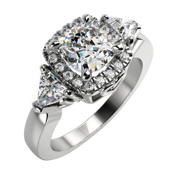 Prsten s cushion diamantem