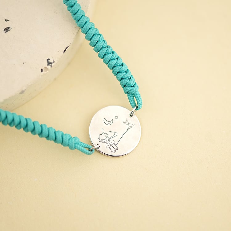 Strieborný šnúrkový náramok Malý princ s líškou a gravírom 157213