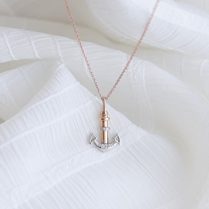 Strieborný prívesok kotva s lab-grown diamantmi Anchore