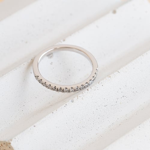 Eternity prsteň s 1.75mm lab-grown diamantmi Milana