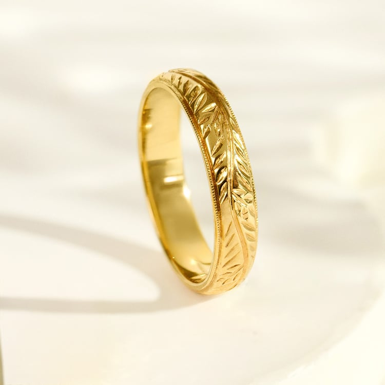 Zlaté vintage svadobné prstene s vygravírovanou vetvičkou 158856