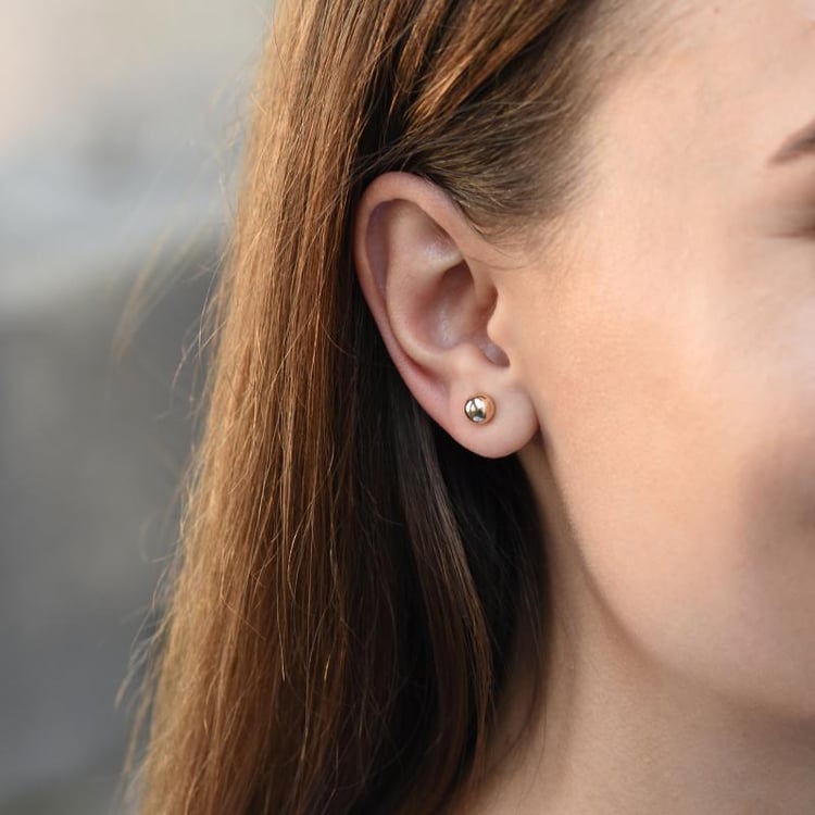 Zlaté náušnice napichovacie 54176