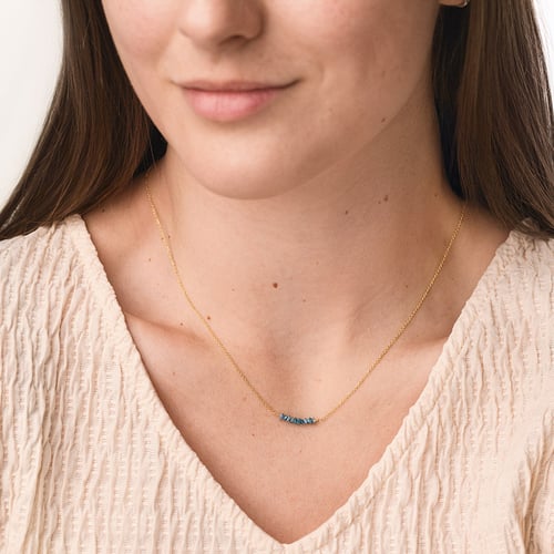 Zlatý choker s modrými nebrúsenými diamantmi Samante