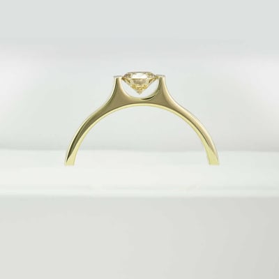 Osadenie diamantu v štýle tension