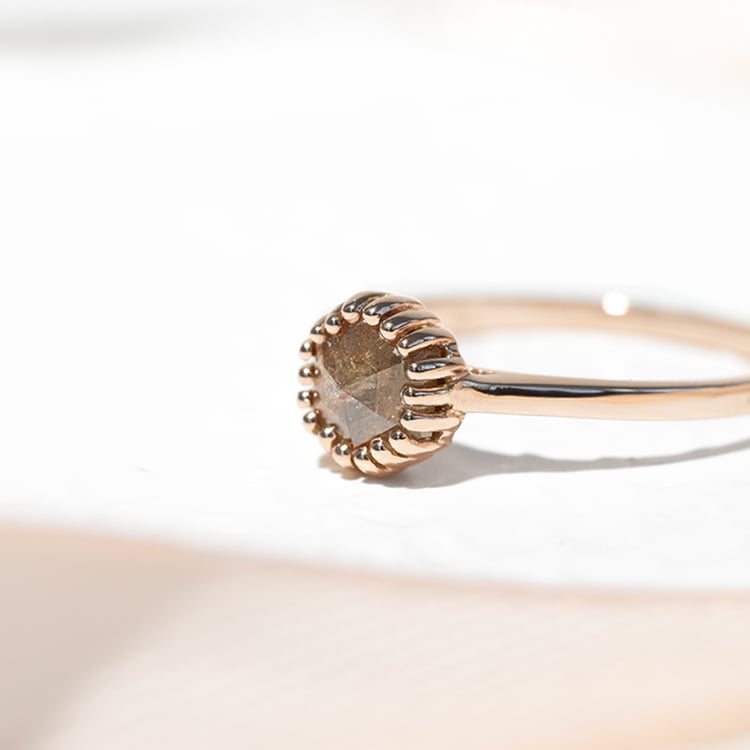 Zlatý prsteň s hexagon salt and pepper diamantom Darby 126372