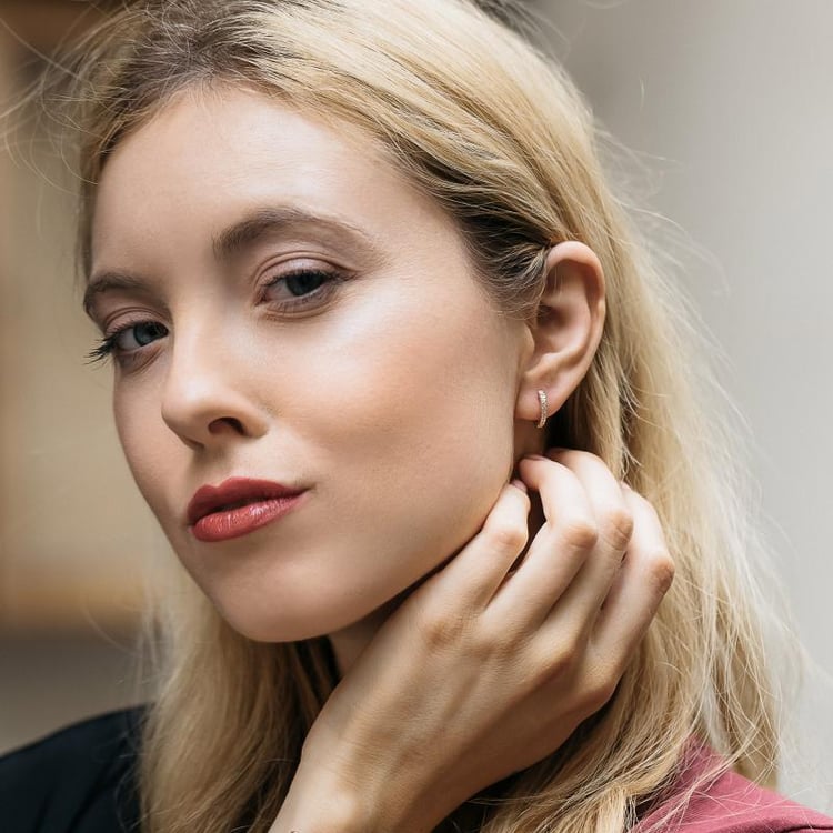 Zlaté kruhové náušnice s diamantmi 131277