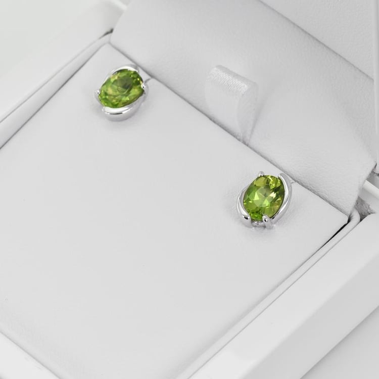 Strieborné olivínové náušnice 32574