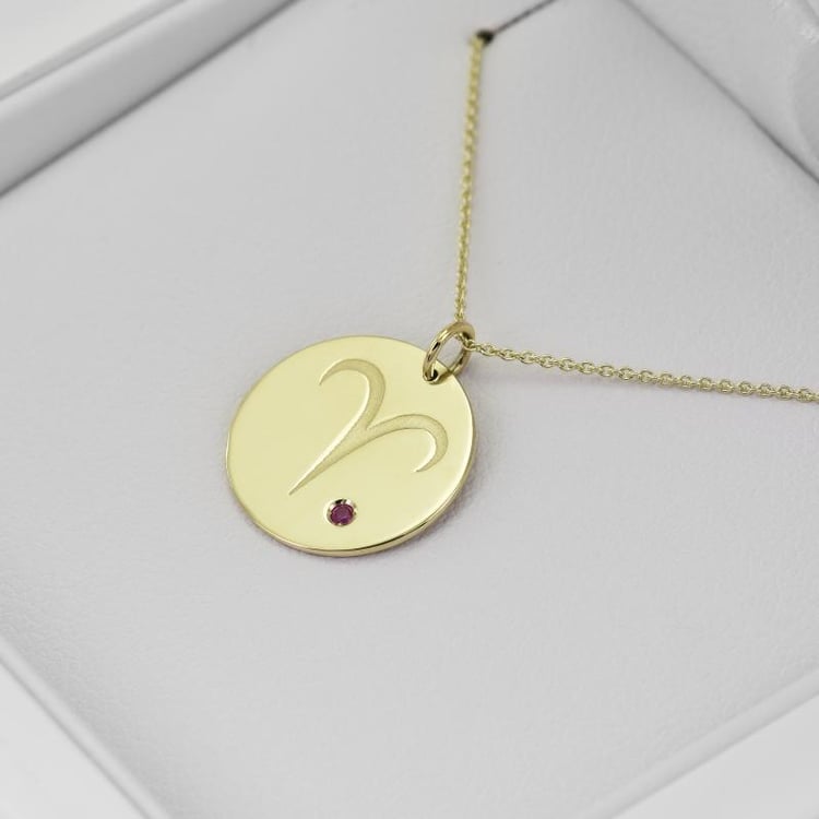 Zlatý prívesok s rubínom 28347