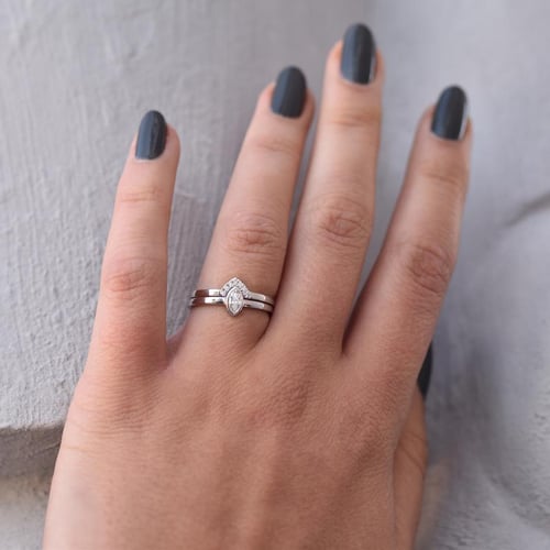 Zlatý zásnubný set prsteňov s marquise certifikovaným diamantom Wiale