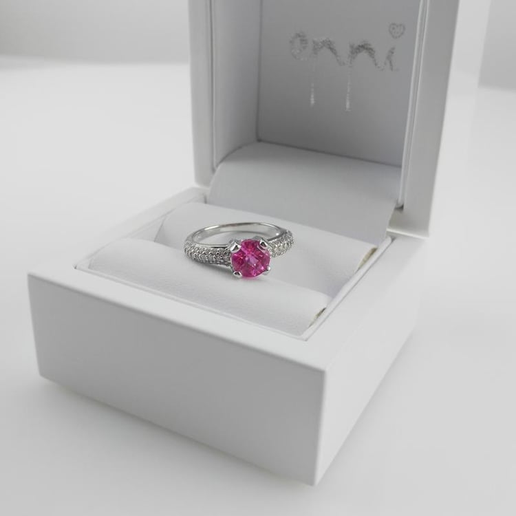 Zafírový prsteň 13898