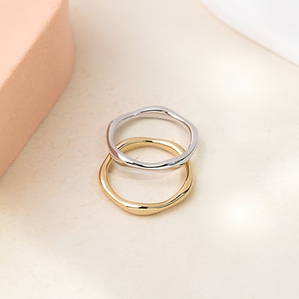 Strieborný vlnitý prsteň Jax