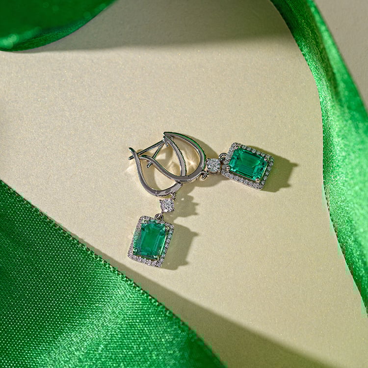 Smaragdové náušnice s lab-grown diamantmi Kally 133764