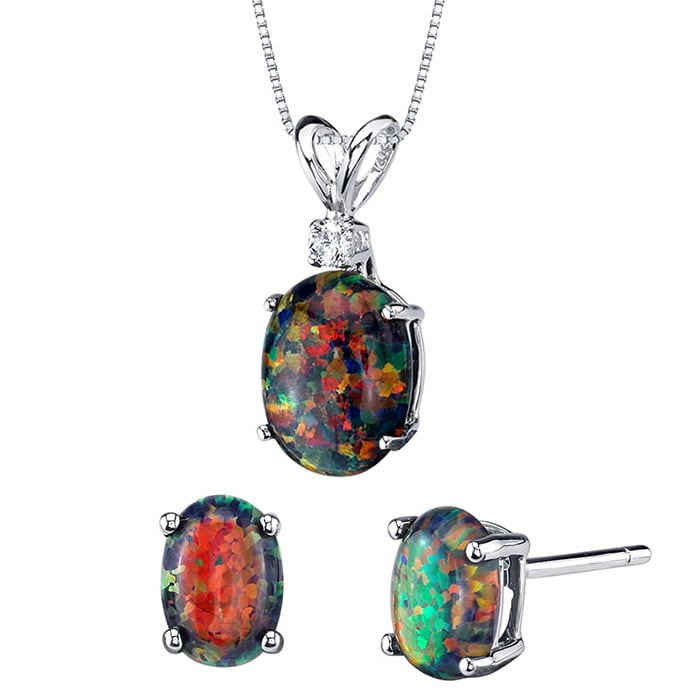 Zlatá kolekcia šperkov s oválnymi opálmi a diamantom Noel