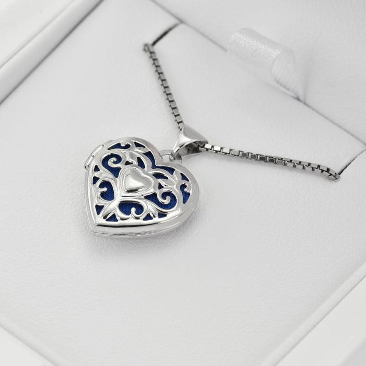 Medailón zo striebra 32920